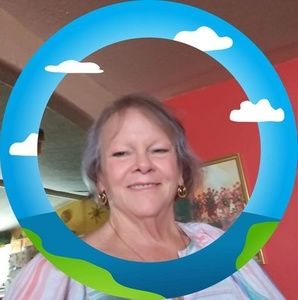 Meet your Posher, Joni